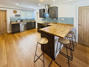 Photo 4- click for photo gallery